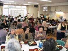 昼食会